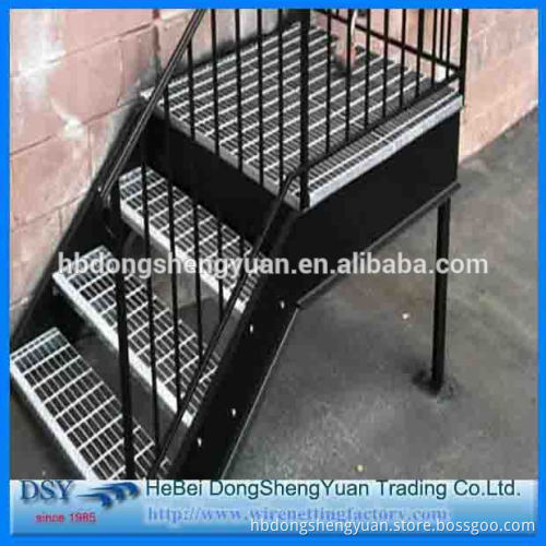 Heavy duty steel grating galvanized steel grating